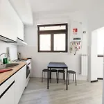 Apartment Old Town Oasis - Ap 6 *