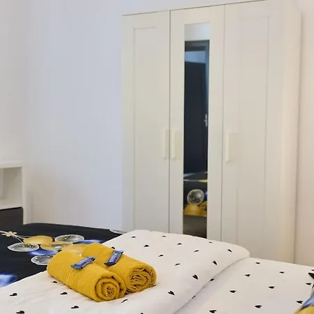 Old Town Oasis - Ap 6 Apartment