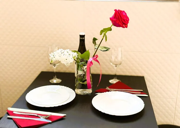 Old Town Oasis - Ap 6 *